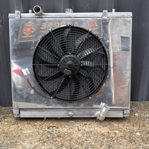 Kit Radiador e Eletroventilador Pajero Sport 2.5/2.8