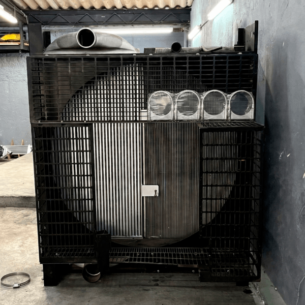 Radiador e Intercooler Cummins QSX15